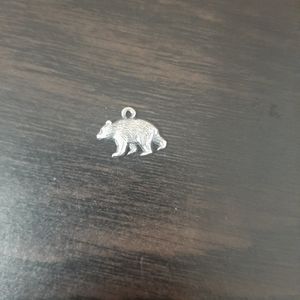 Retired! James avery! Bear charm!